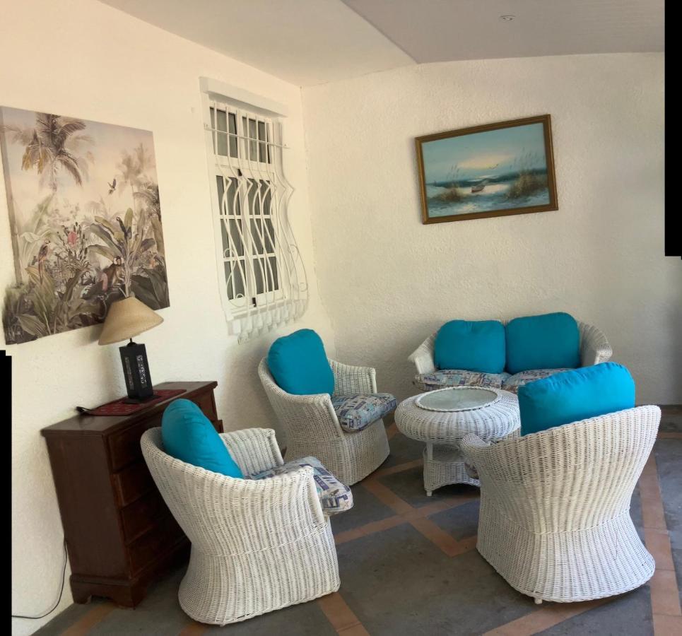 Fully Furnished Luxury Villa 3 Right On A Blue Ocean เบลล์ แมร์ ภายนอก รูปภาพ